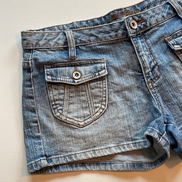 Mudd Jean Shorts - Picture 4 of 6